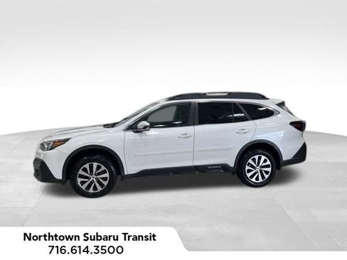 Used 2020 Subaru Outback Premium AWD/4WD image 2