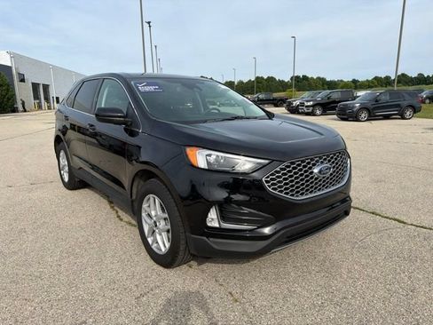Used 2024 Ford Edge SEL w/ Convenience Package AWD/4WD image 7
