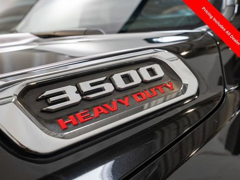 Used 2022 RAM 3500 Limited AWD/4WD image 18