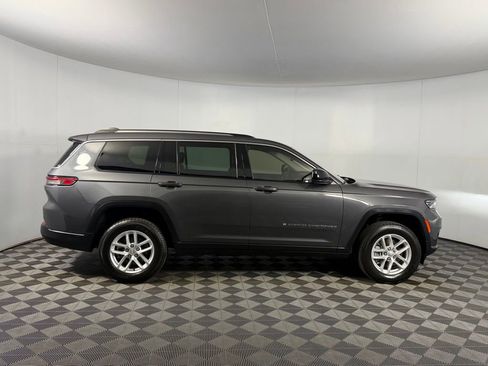 Used 2023 Jeep Grand Cherokee L Laredo RWD image 4