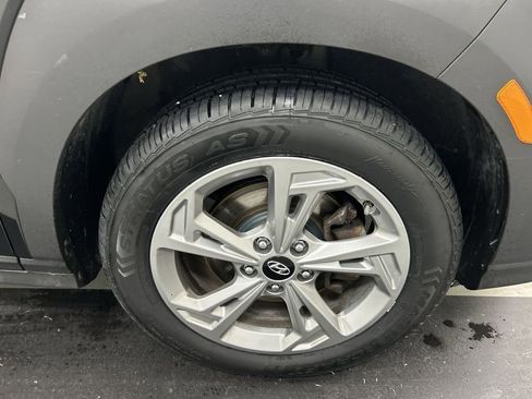 Used 2022 Hyundai Kona SEL AWD/4WD image 8