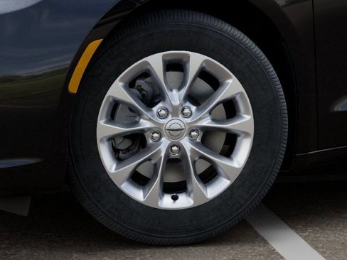 New 2026 Chrysler Pacifica Select image 8