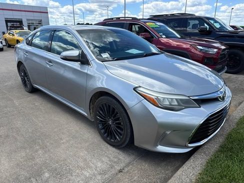 Used 2016 Toyota Avalon Touring FWD image 8