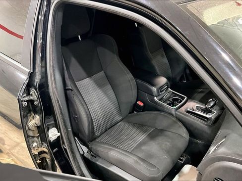 Used 2022 Dodge Charger GT RWD image 5