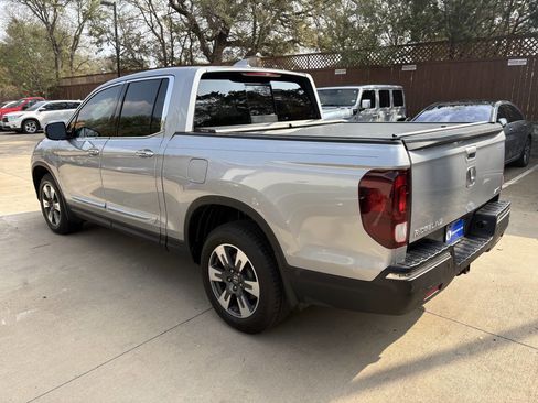 Used 2017 Honda Ridgeline RTL-E image 6
