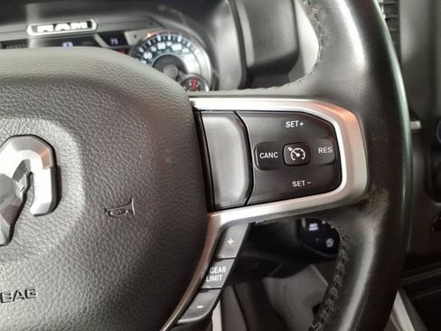 Used 2022 RAM 1500 Big Horn AWD/4WD image 18