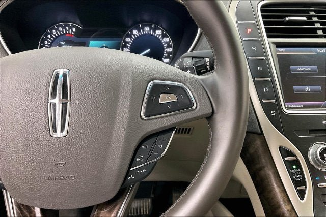 Used 2016 Lincoln MKX Select w/ Select Plus Package AWD/4WD image 23