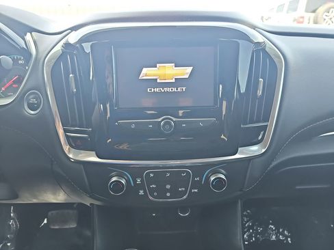 Used 2020 Chevrolet Traverse LS FWD image 23
