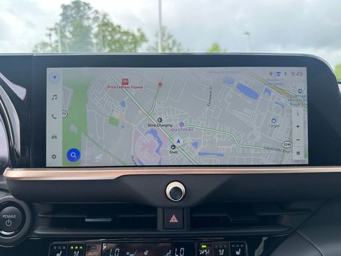 Used 2026 Toyota Crown Platinum image 19