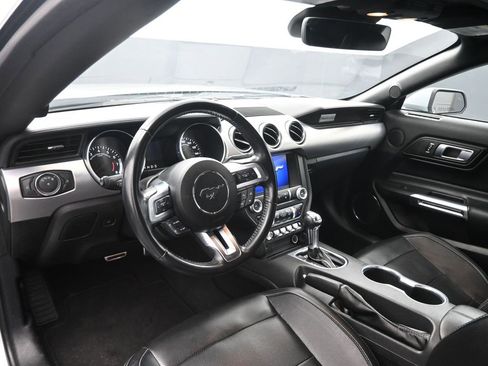 Used 2023 Ford Mustang Premium image 18