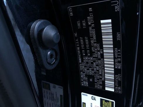 Certified 2026 Toyota Corolla Cross LE FWD image 33