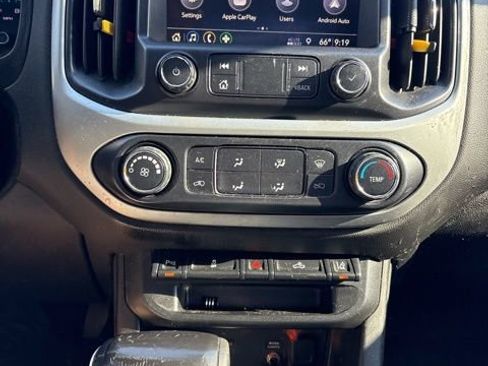 Used 2020 Chevrolet Colorado LT w/ Safety Package image 9