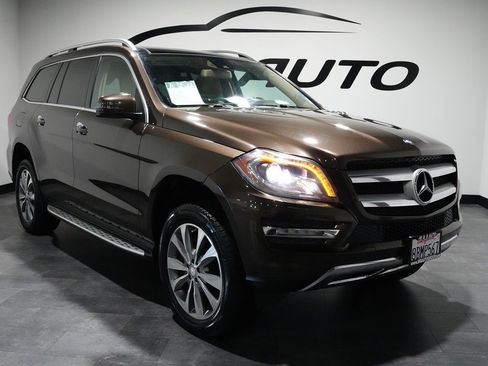 Used 2013 Mercedes-Benz GL 450 SUV image 5