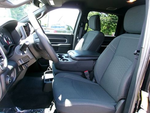 Certified 2026 RAM 2500 Big Horn AWD/4WD image 7