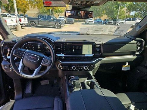 New 2026 GMC Sierra 1500 SLT image 21