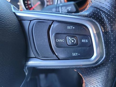 Used 2021 Jeep Gladiator Mojave image 23