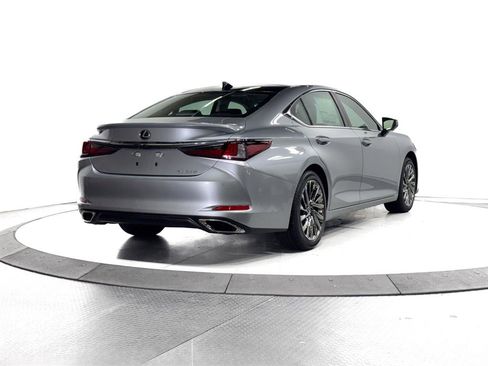 New 2025 Lexus ES 350 Ultra Luxury image 12