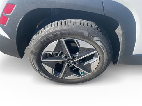 Certified 2025 Hyundai Tucson SEL image 17