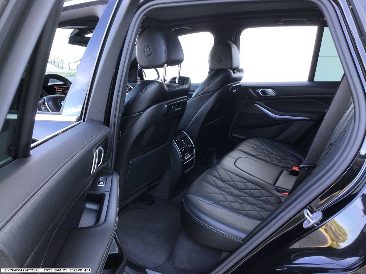 Used 2023 BMW X5 sDrive40i w/ Premium Package RWD image 9