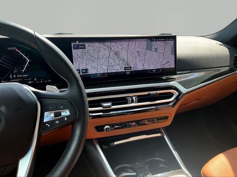 Used 2023 BMW 330i xDrive Sedan w/ Premium Package AWD/4WD image 9