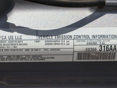 Used 2018 Jeep Wrangler Unlimited Sport S image 14