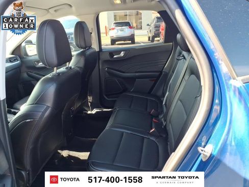 Used 2022 Ford Escape SEL AWD/4WD image 11