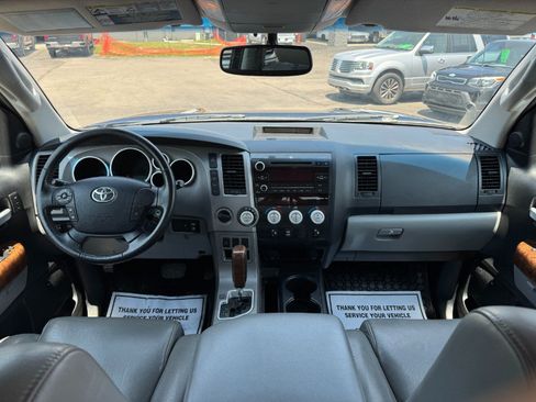 Used 2013 Toyota Tundra Limited AWD/4WD image 20