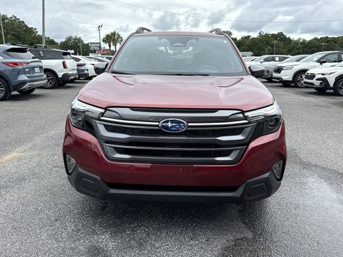 Used 2025 Subaru Forester Premium w/ Convenience Package #1 AWD/4WD image 8