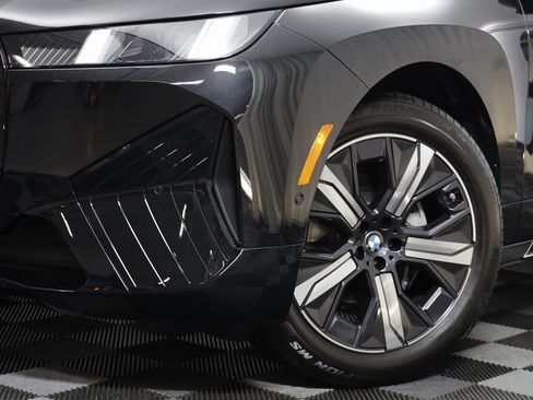 New 2026 BMW iX xDrive45 image 3