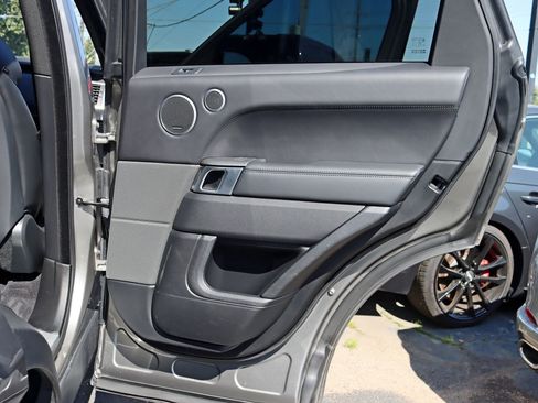 Used 2017 Land Rover Range Rover Sport HSE Dynamic image 41