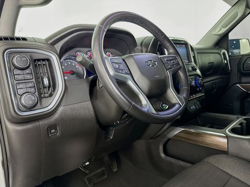 Used 2022 Chevrolet Silverado 1500 LT Trail Boss w/ Bed Protection Package image 21