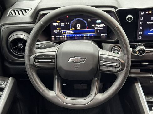 Used 2024 Chevrolet Colorado Trail Boss w/ Technology Package AWD/4WD image 23