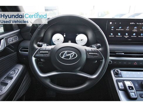 Certified 2023 Hyundai Palisade Calligraphy AWD/4WD image 17