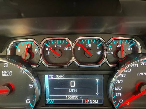 Used 2015 Chevrolet Silverado 1500 High Country w/ High Country Premium Package AWD/4WD image 5