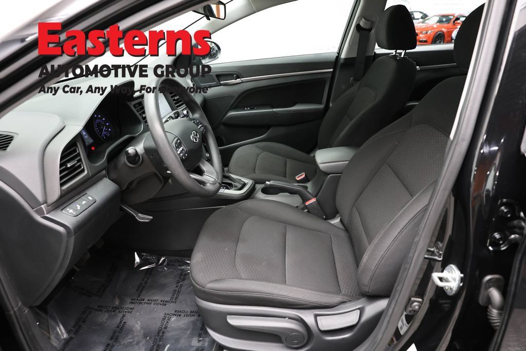 Used 2020 Hyundai Elantra SEL w/ Cargo Package (C1) FWD image 15