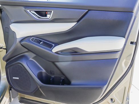 Used 2023 Subaru Ascent Limited w/ Technology Package image 30