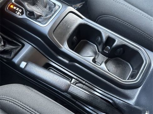 Used 2021 Jeep Wrangler Unlimited Sport image 28