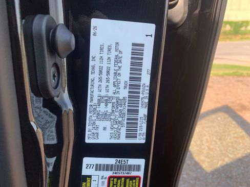 New 2026 Toyota Tundra Capstone AWD/4WD image 32