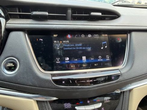 Used 2017 Cadillac XT5 FWD image 7