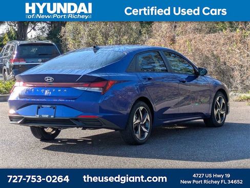 Certified 2023 Hyundai Elantra SEL w/ Convenience Package image 5