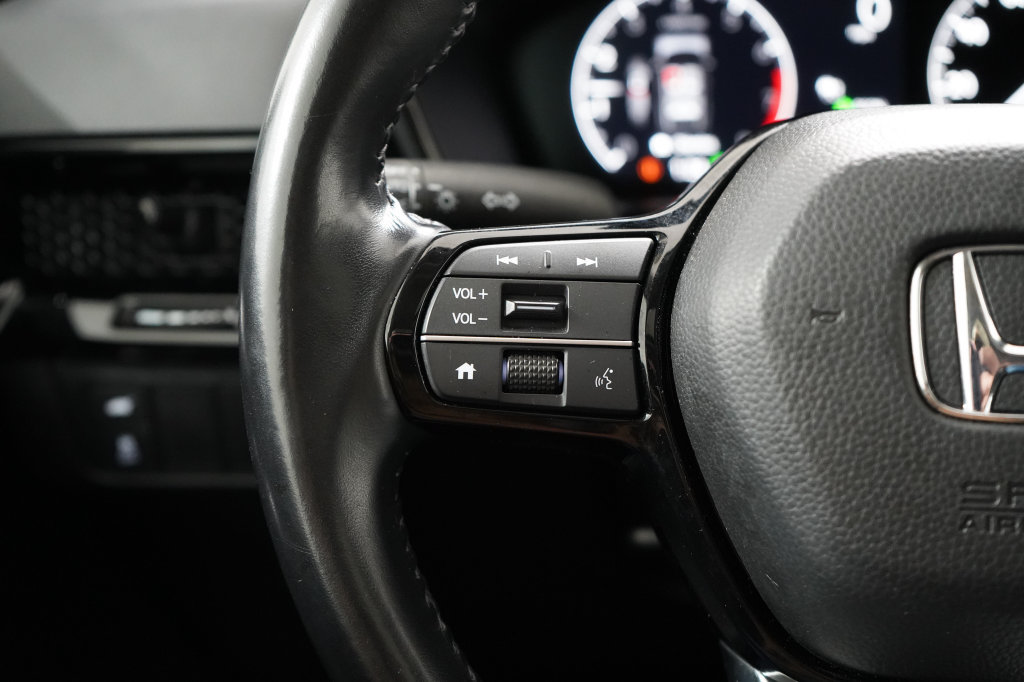 Used 2025 Honda CR-V EX-L image 13