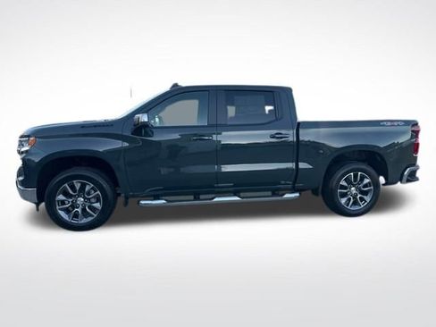 New 2026 Chevrolet Silverado 1500 LT w/ LPO, Dark Essentials Package image 2