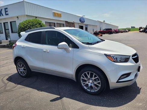 Used 2018 Buick Encore Sport Touring w/ Safety Package AWD/4WD image 4