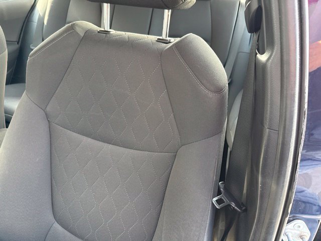 Used 2021 Toyota Corolla LE w/ Carpet Mat Package (TMS) FWD image 10