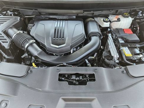 Used 2024 GMC Acadia Elevation w/ Luxury Package FWD image 33