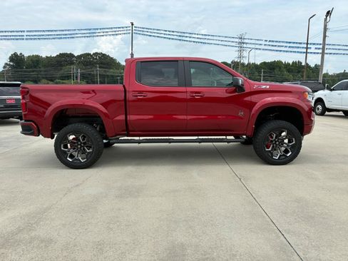 Used 2024 Chevrolet Silverado 1500 RST w/ Convenience Package II AWD/4WD image 5