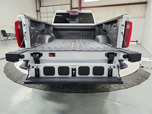 New 2026 GMC Sierra 3500 Denali w/ Denali Reserve Package image 47