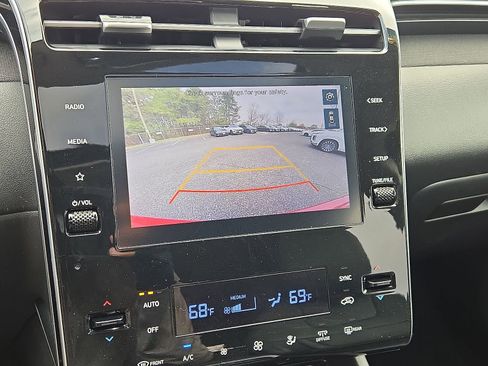 Certified 2023 Hyundai Tucson SEL w/ Convenience Package AWD/4WD image 21
