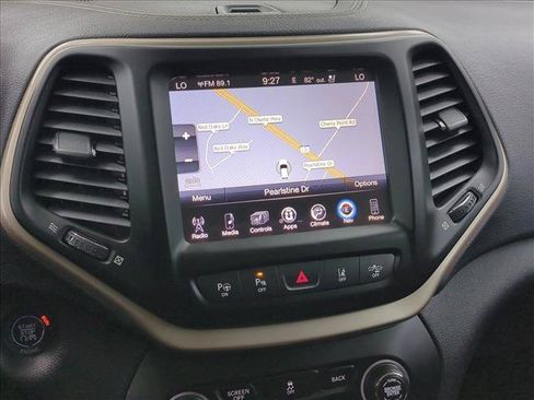 Used 2014 Jeep Cherokee Limited w/ Technology Group FWD image 13