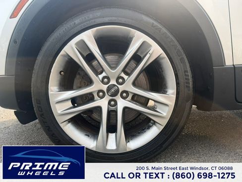 Used 2017 Lincoln MKC Reserve AWD/4WD image 23